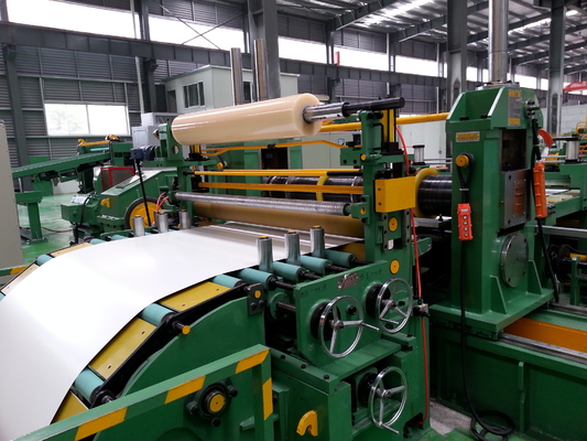 Kohlenstoffstahl-galvanisierte Stahlspule X1600 MAs (1-4mm), welche die Ausrüstung hergestellt in China aufschlitzt