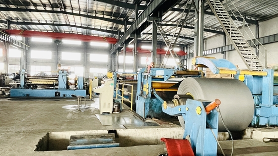 0.2mm galvanisierten Stahlblech-Spulen-Schneidemaschine Wechselstrom 22KW