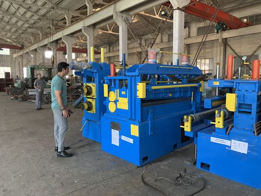 600mm Metallspulen-Trennsäge mit einarmigem Hydrualic Decoiler