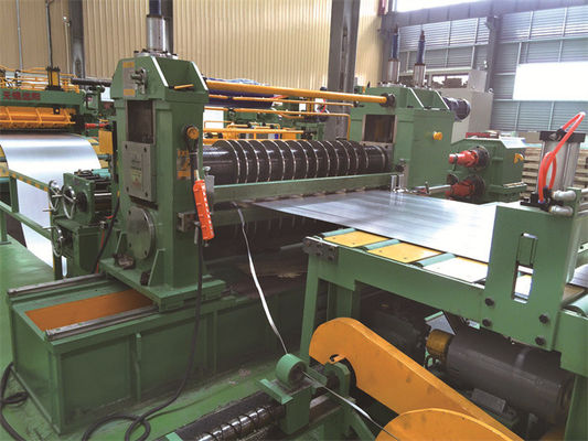 MA (0.2~1)×600mm Feinbleche, die Linie für Spulen 8000kg mit einarmigem hydrualic decoiler aus chinesischer Herstellung aufschlitzen