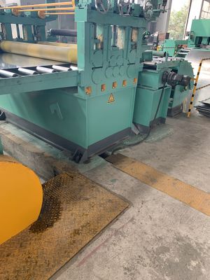3-12mm starkes Blatt, das Linie mit Fettschrift hydraulisches Decoiler aufschlitzt