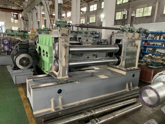 Blatt MAs (4-16) ×2200mm, welches die Linie benutzt für das Kaltwalzen des Materials, aufschlitzende Hochgeschwindigkeitsgenauigkeit weniger als 0.05mm aufschlitzt.