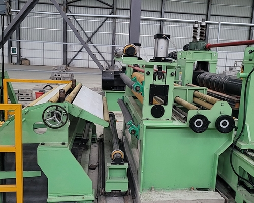 Automatische kupferne Streifen-Trennsäge 90KW mit justierbarem Spanner