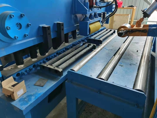 1600mm Blatt-Schnitt zur Längen-Linie Servo-Antrieb 100m/Min Slitting